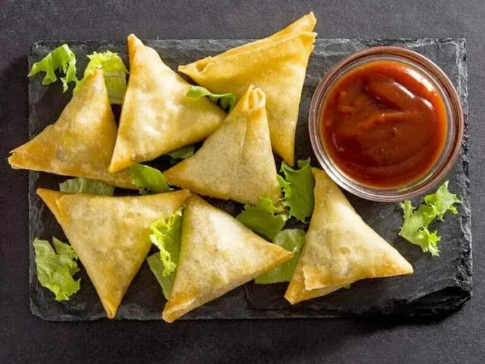 Samoussas Légumes Menu Joyeuse Table - Image 1